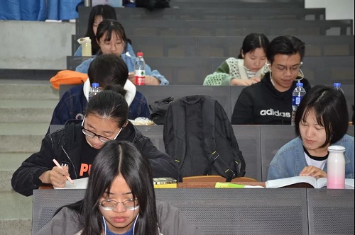 AG一飞冲天300倍游戏(中国游)·官方网站