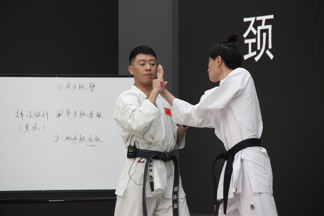 AG一飞冲天300倍游戏(中国游)·官方网站